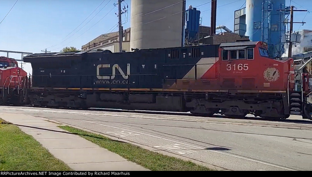 CN 3165